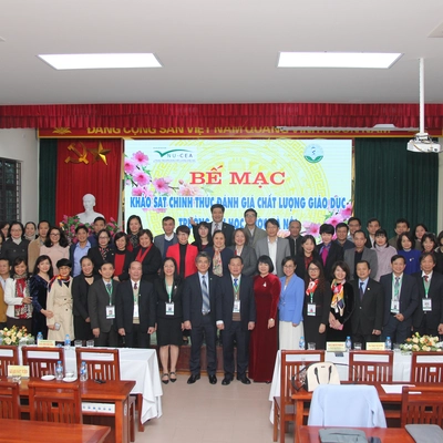 BẾ MẠC KHẢO SÁT CHÍNH THỨC ĐÁNH GIÁ CHẤT LƯỢNG GIÁO DỤC Trang Chủ 77Win.com